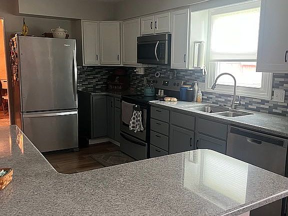 3rd image of 7580 Hicksville Edgerton Rd