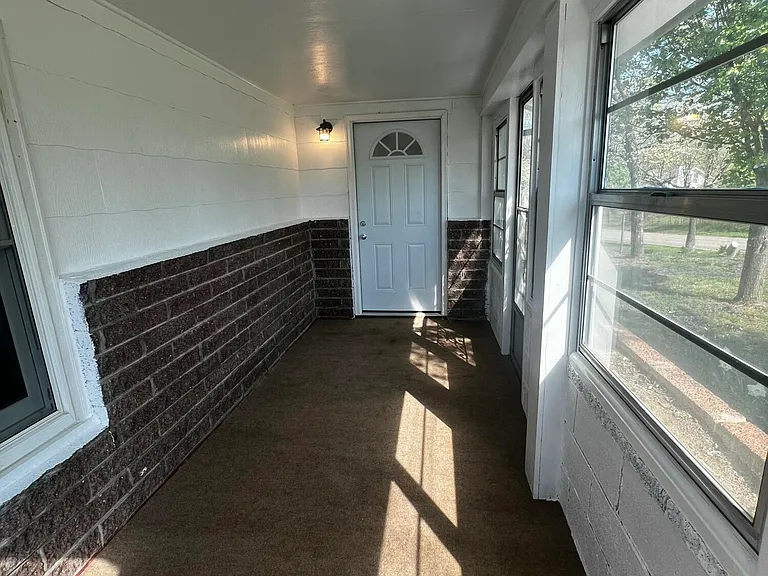 1801 Woodson Dr — Photo 42