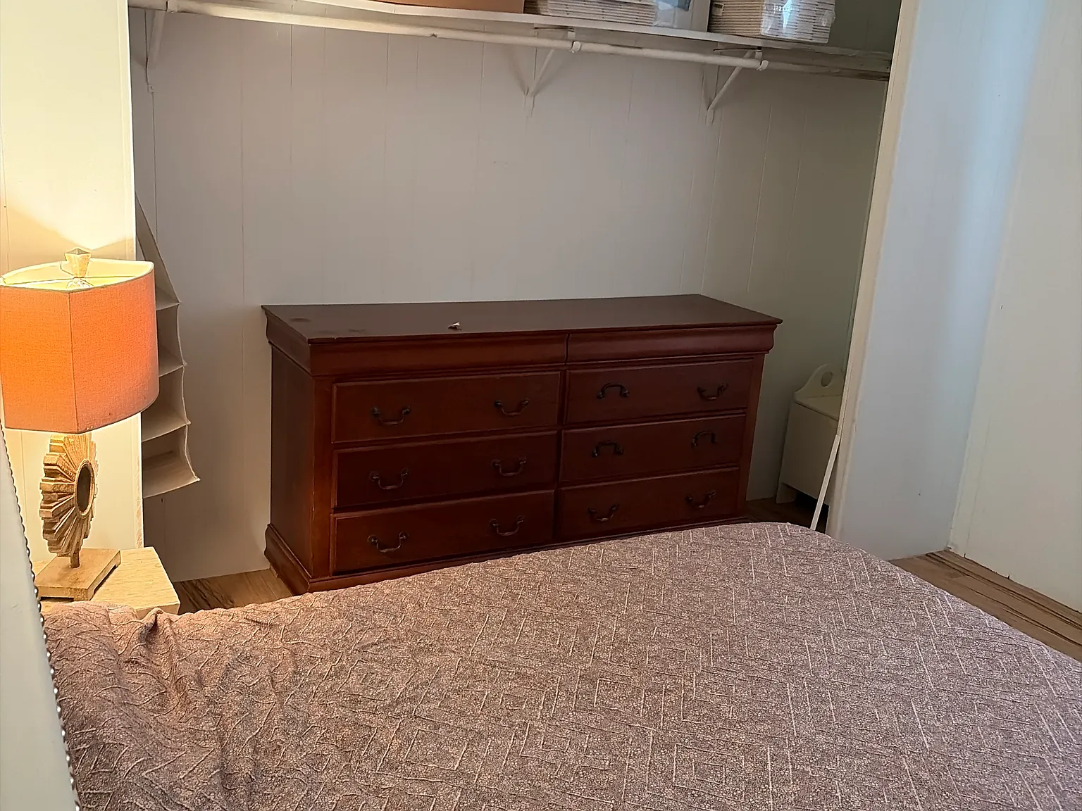 1 bed, 323 sqft, $1,000 — Photo 3