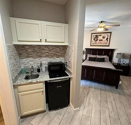 4th image of 8313 Mulligan Cir