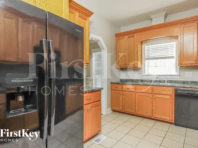 85 Great Oak Dr — Photo 8