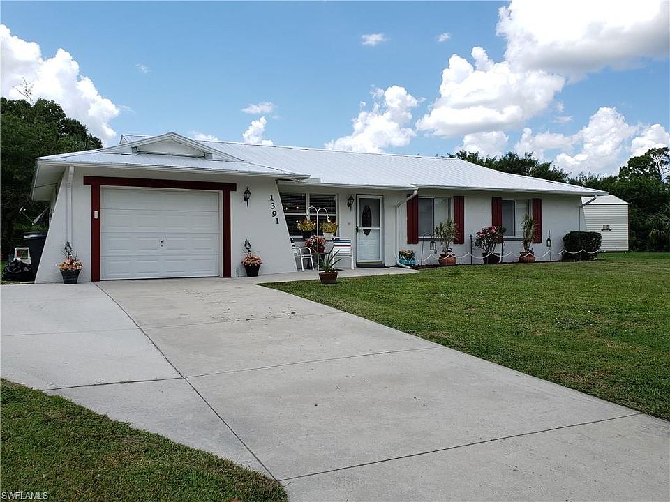 1st image of 1391 Torreya Cir