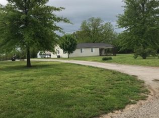 16488 E Whitworth Rd, Sheldon, MO 64784