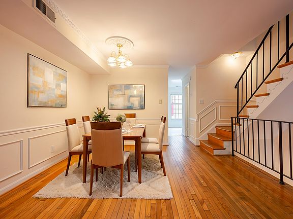 4th image of 1776 Lanier Pl NW APT 5C