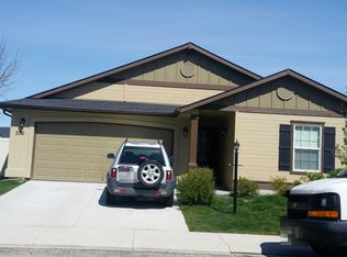536 W Black Rock Dr, Meridian, ID 83646