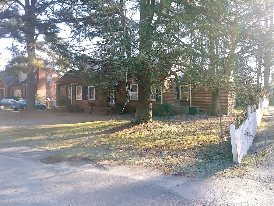 1st image of 113 Overstreet Dr