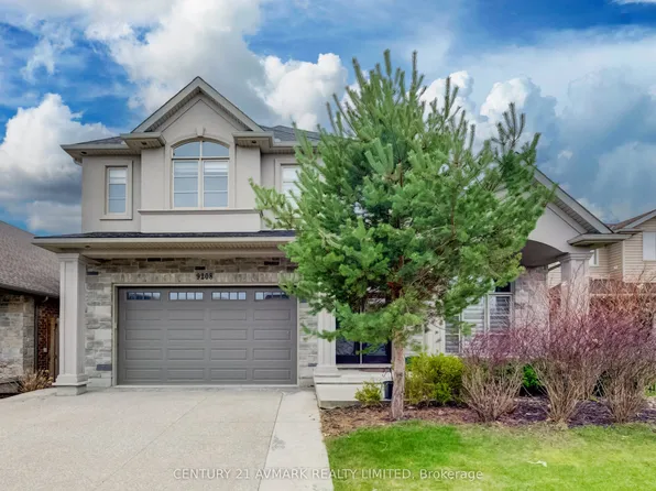 9208 Hendershot Blvd, Niagara Falls, ON L2H 0E3