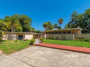 2425 Lake Sue Dr, Orlando, FL 32803