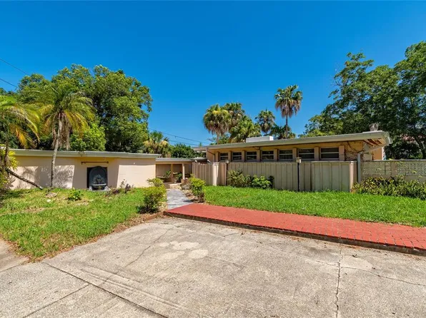 2425 Lake Sue Dr, Orlando, FL 32803