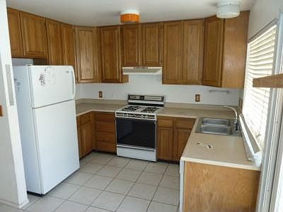 2nd image of 4303 Sunnyview Ct