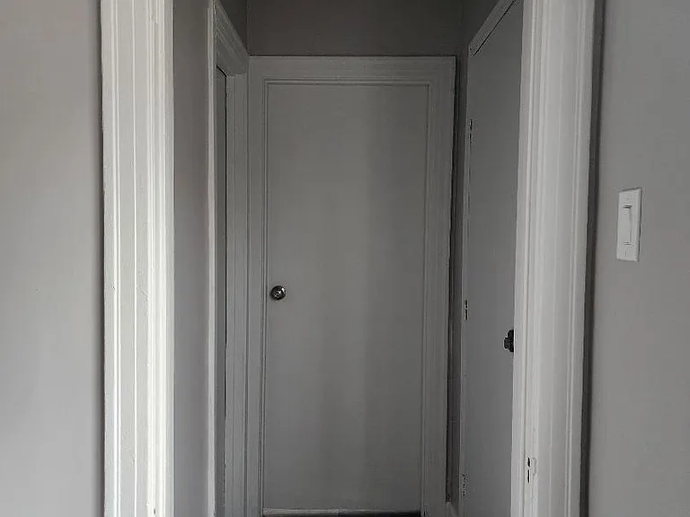 1552 E 21st St #1/4 — Photo 9