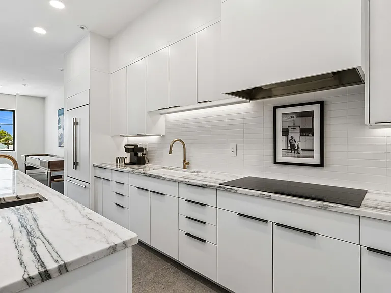 19 N 5th St #3100 — Photo 19