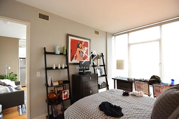 Rented by Yaffa Realty LLC | media 34