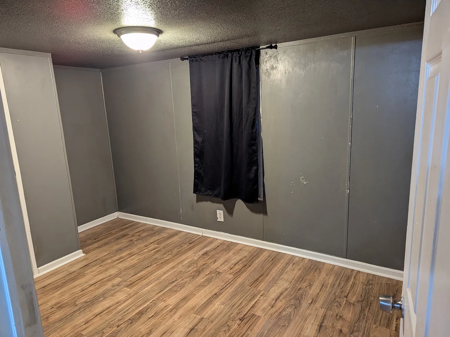 3 bed, 988 sqft, $850 — Photo 4