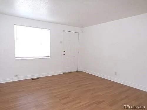 1129 Dallas St — Photo 2