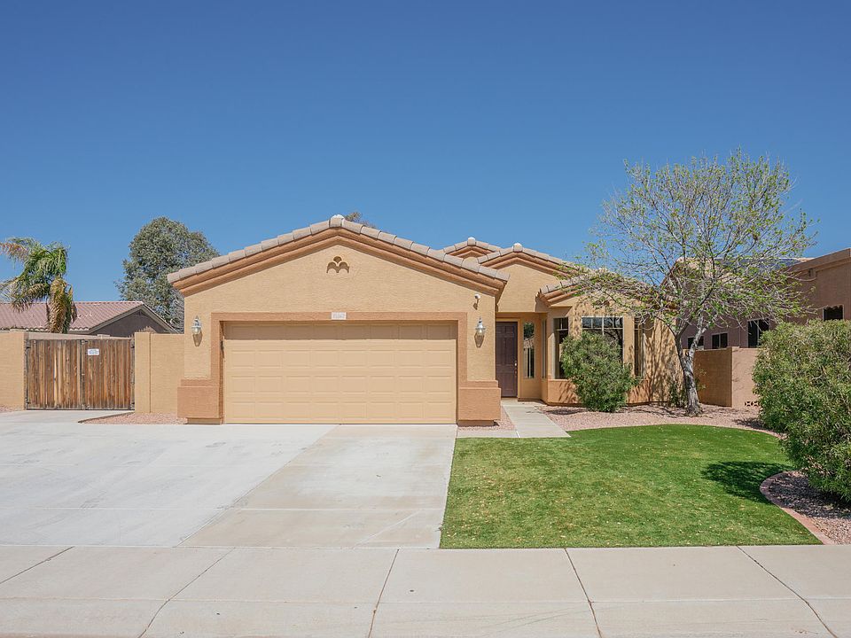 1st image of 15262 W Custer Ln