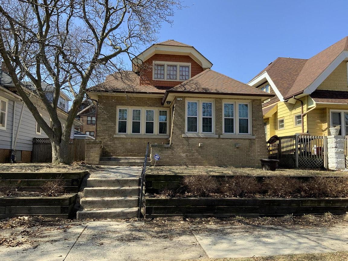 2747 N 53rd St Milwaukee WI 53210 Zillow 2747-n-53rd-st-milwaukee-wi-53210-zillow