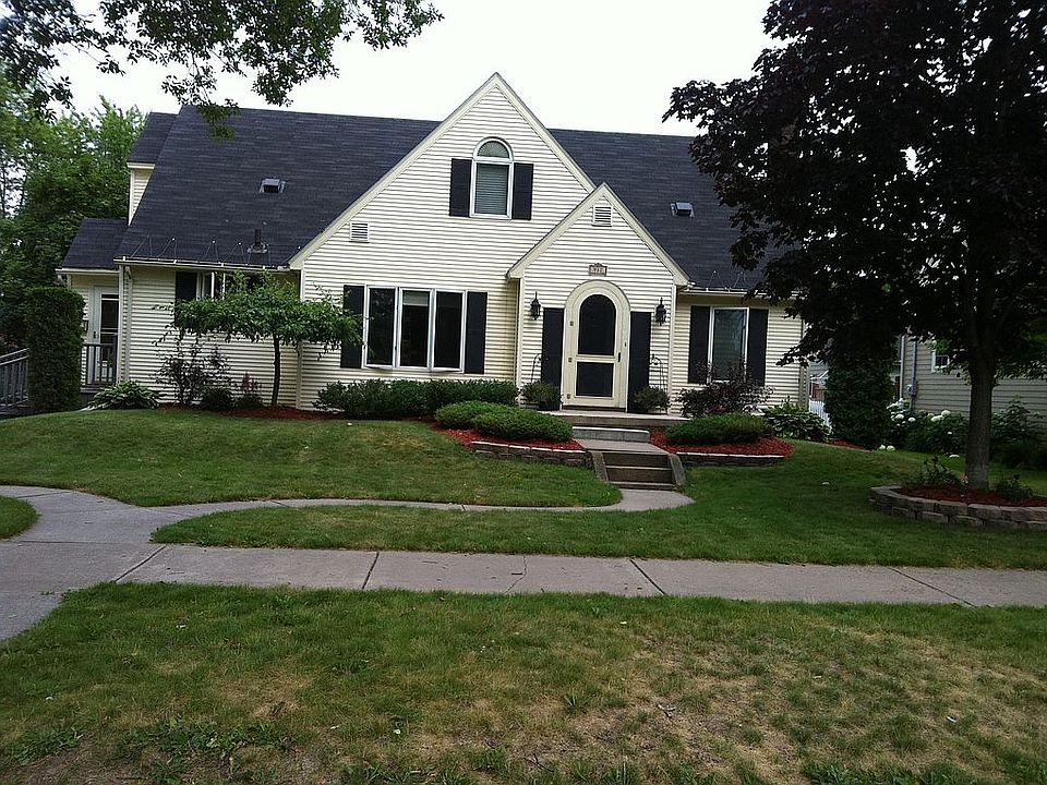 1st image of 917 Kimball St