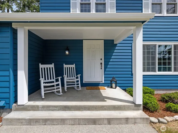 10323 Crescent Valley Drive NW, Gig Harbor, WA 98332