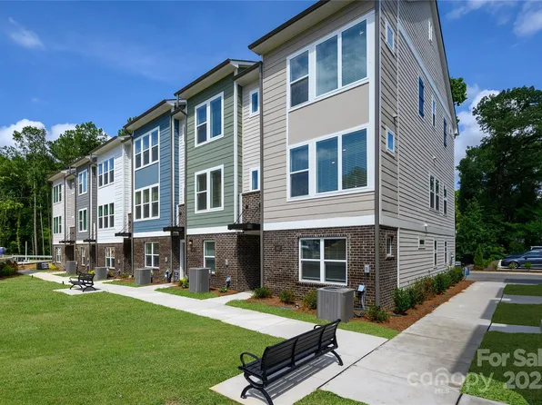 1417 Lithium Ln, Charlotte, NC 28211