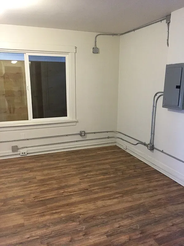 3 bed, $2,295 — Photo 3