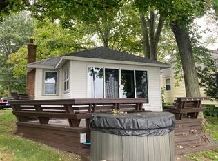 628 Eagle Point Rd, Lake Odessa, MI 48849