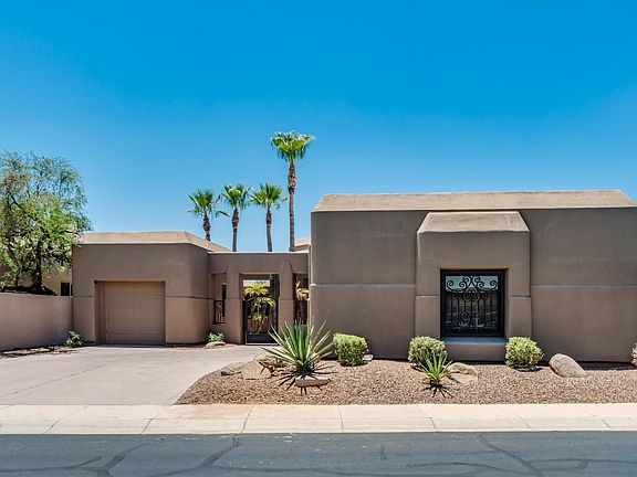 3rd image of 1117 E THUNDERHILL Place