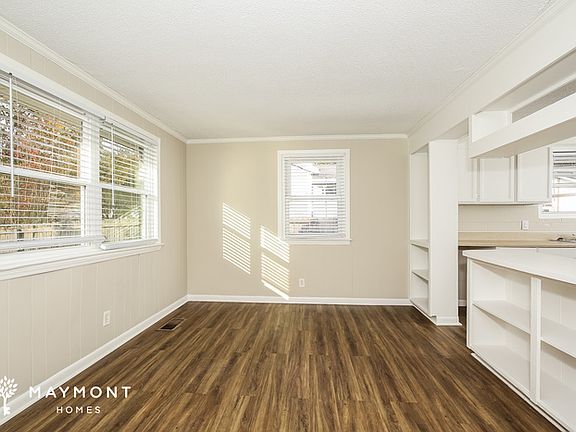 5th image of 3705 Phillips Park Dr