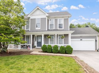 2161 Hammel Ave, Aurora, IL 60504