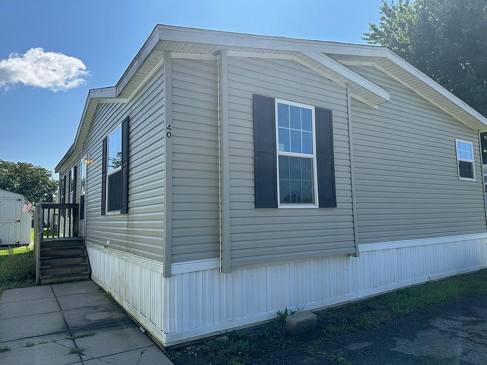 1st image of 40 Nord Haren Ct