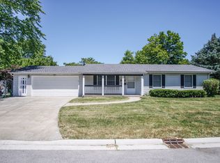 1801 Kelly Ave, Crest Hill, IL 60403