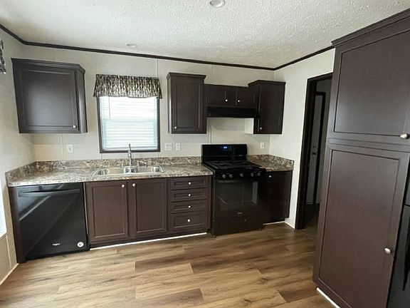 3rd image of 241 Bunting Ln #241