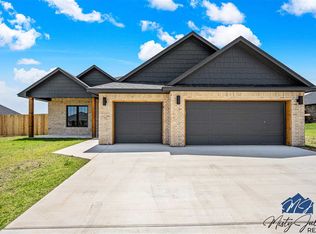 5867 Tadpole Dr, Elgin, OK 73538