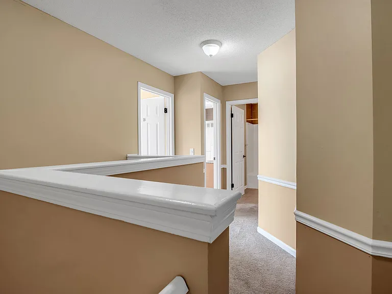 691 Skinnersville Rd #4 — Photo 8