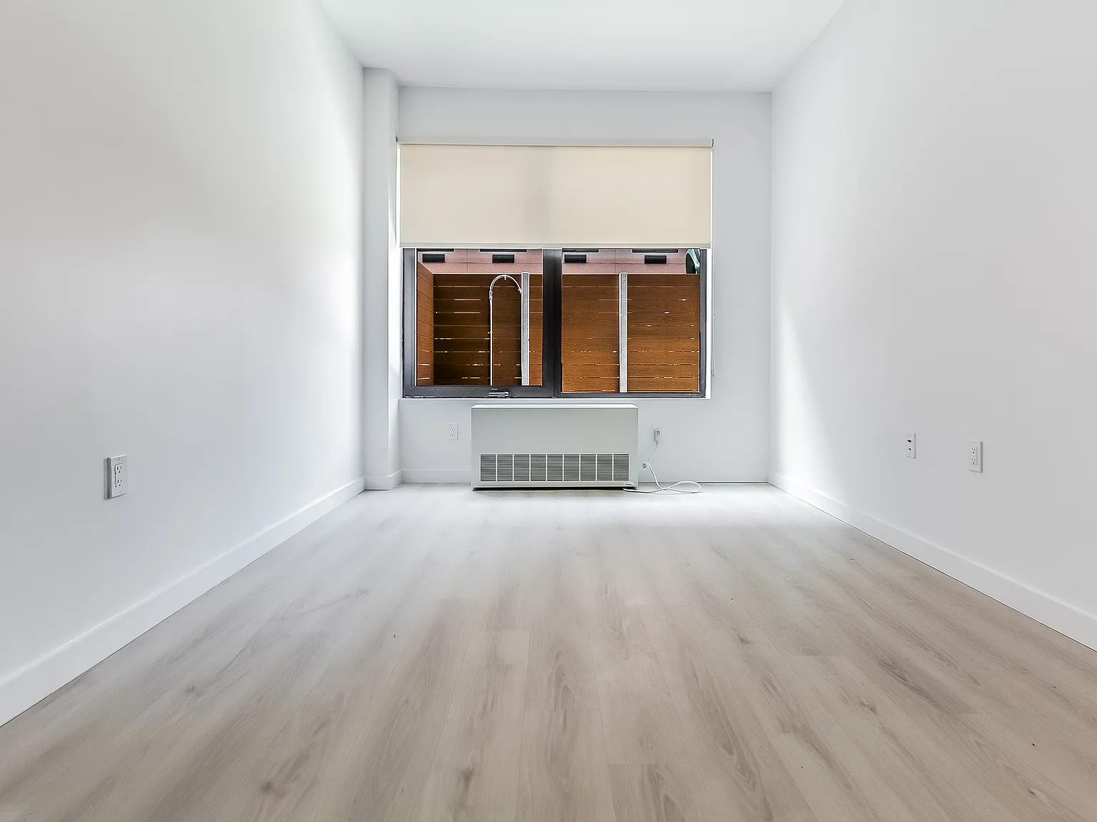 138 Bruckner Boulevard — Photo 4