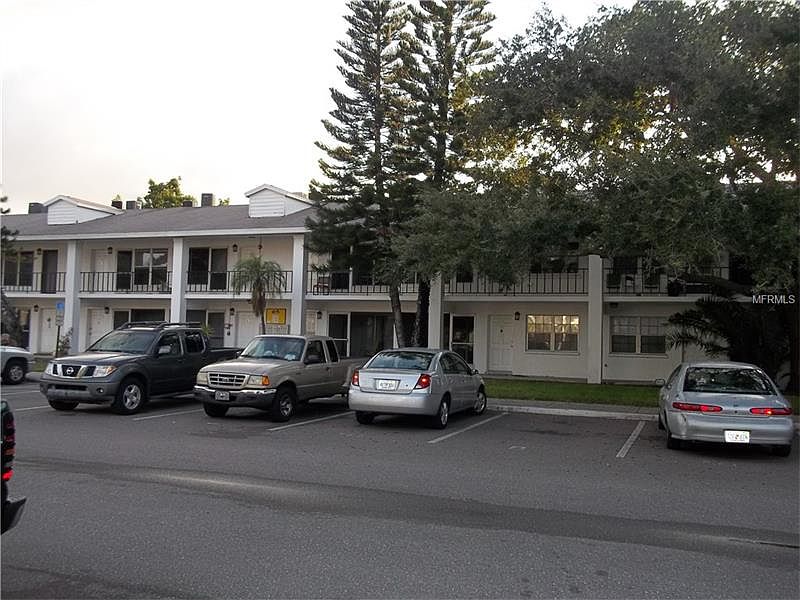 1st image of 2566 Harn Blvd APT 19