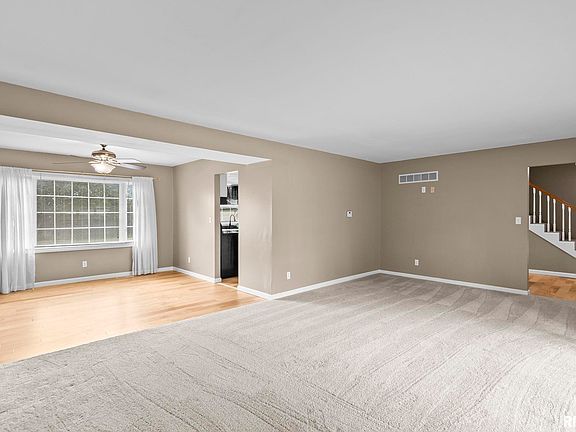 5th image of 2601 Interlacken Dr