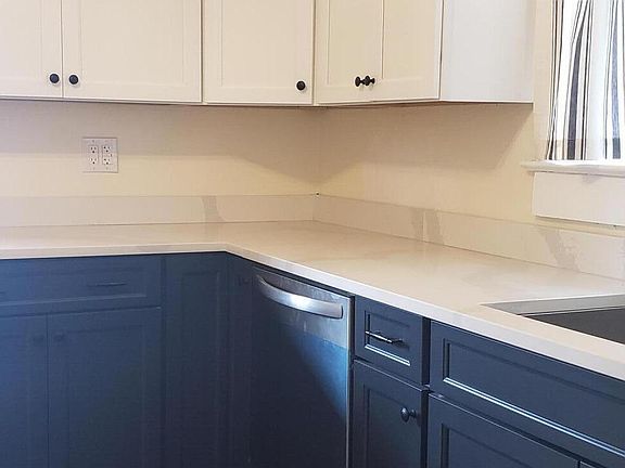 4th image of 206 Dowd Road