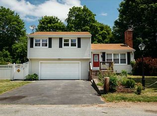 7 Aubin Ave, Warren, RI 02885