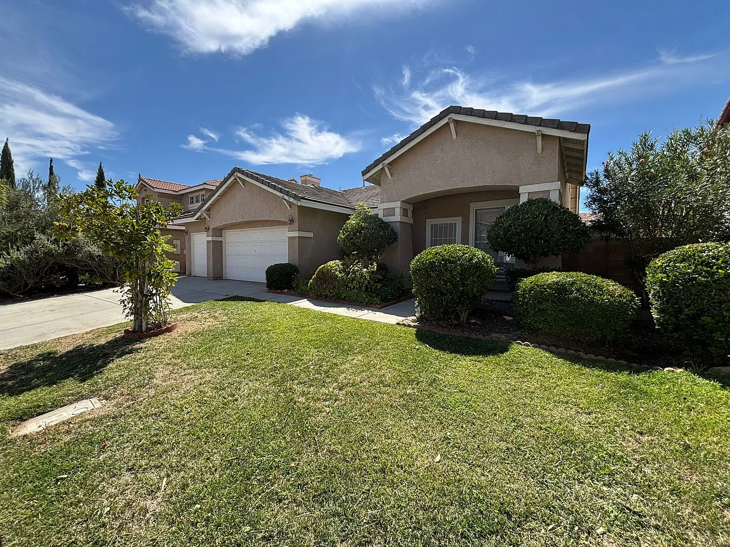 Single Story 3 Bedroom Home for Rent in Palmdale! — Photo 1