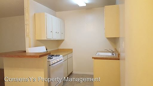 2nd image of 2037 E Whiting Ave APT 2