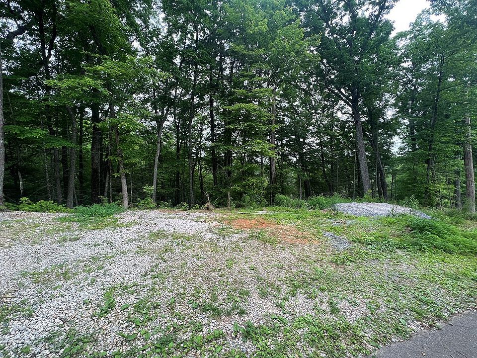 2nd image of Joyner Hills Ln