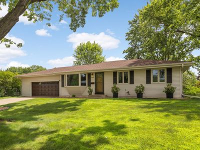 8445 Morris Cir, Bloomington, MN, 55437