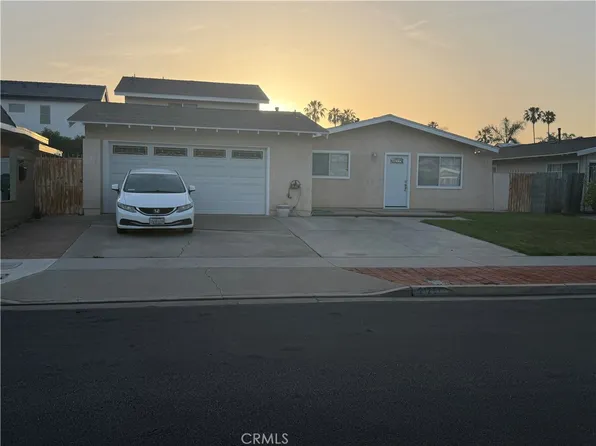 21291 Banff Ln, Huntington Beach, CA 92646
