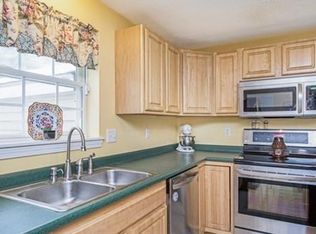 70 Snake Pond Rd, Gardner, MA 01440