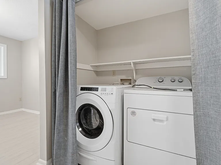 125 Tower Dr #1 — Photo 13