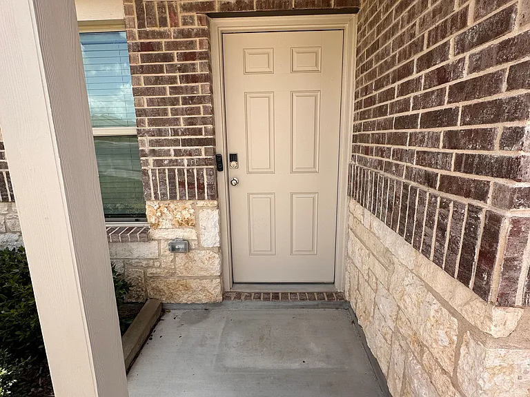 8408 Hollow Bend St — Photo 1