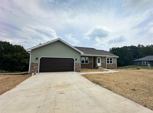 124 Teton Pass, Waynesville, MO 65583