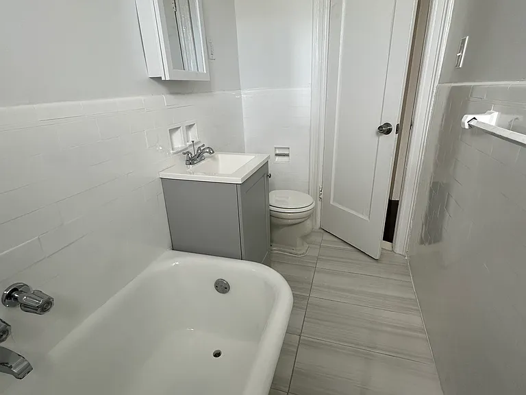5 Van Houten Ave #33C — Photo 4