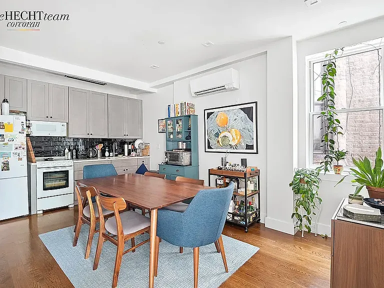776 Franklin Ave #2F — Photo 4